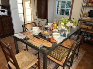 Sejours chez l'habitant Maison Garesche : photos des chambres