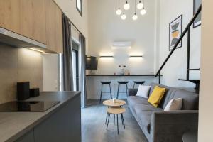 Academy Elegant Penthouse Loft Stunning Terrace