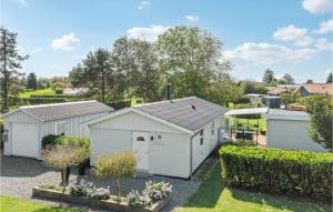 Lovely Home In Karrebæksminde With Wifi