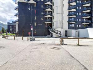 Studio confortable ski aux pieds à Val-dIsère - FR-1-518-96