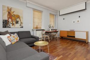 Comfy Warsaw City Centre Apartment by Renters