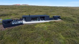 Luxurious 4BR Summerhouse with Hot Tub and Sauna