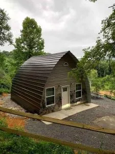 Foxtail Orchards - Hangar 22 - Bluefield