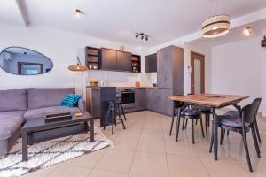 Stylish two bedroom apartment&garage parking place
