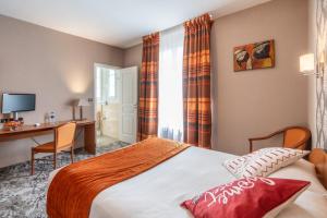 Hotels Hotel des Ducs : photos des chambres