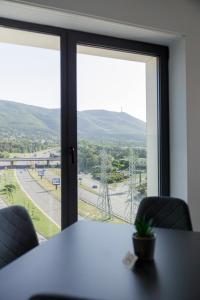 Green Eyes Apartments