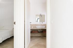 Trullo Vicino al Mare