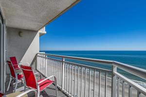Amazing View Ocean Front Condo on CB 16th floor