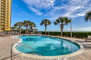 Amazing View Ocean Front Condo on CB 16th floor