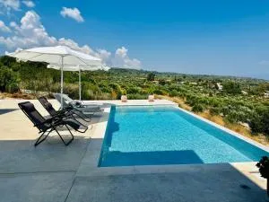 Studio Doulapas - Kakórrevma