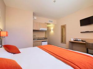 Hotels Kyriad Angers Ouest Beaucouze : photos des chambres