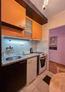 NBG Parkview Apartment