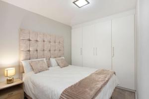 Modern 3 Bed Apartment Blouberg