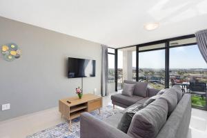 Modern 3 Bed Apartment Blouberg