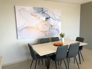 Modern 3 Bed Apartment Blouberg