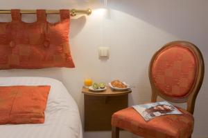 Hotels Le Saint Michel : Chambre Lits Jumeaux