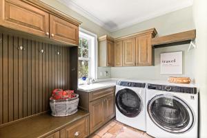 Sea la Vie Pool Beach History