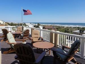 The Sand Castle Heated Pool Atlantic Ocean
