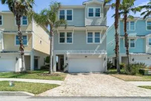 The Sands of Eden Vilano Beach - Casa Cola