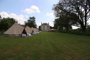 Tentes de luxe Le Brasseur Logements - Tents : photos des chambres