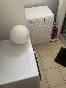 Superbe appartement en résidence avec parking free 2