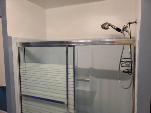 Le1226-Apartment with Free WIFI and Parking