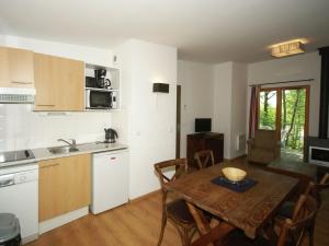 Maisons de vacances Nice apartment with dishwasher in the beautiful ValJoly : Maison de Vacances 2 Chambres