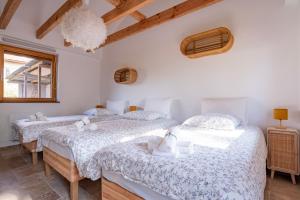 Le Grand Nichoir de la Colline - Parking - Wifi