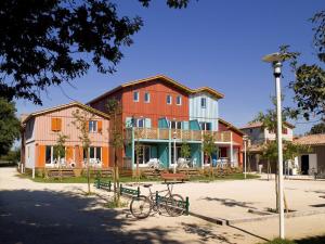 Appartements Apartment with dishwasher near Le Teich : photos des chambres