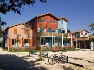 Appartements Apartment with dishwasher near Le Teich : photos des chambres