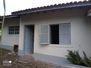 Praia Saco da Ribeira, Ubatuba - ao lado das marinas e trilhas praia Flamengo e Sete Fontes