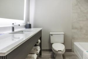 Efficiency Queen Suite with Two Queen Beds and Dishwasher - Non Smoking room in Magnuson Hotel Bourbonnais