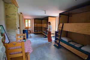 Auberges de jeunesse Hostel Quartier Libre : Dortoir Mixte de 8 Lits 