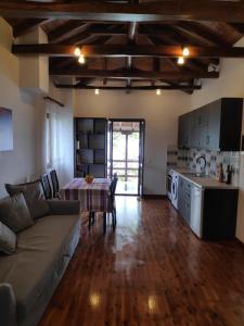 Lemongarden by the sea