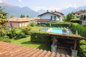 Appartamento con 2 Camere da Letto e Balcone