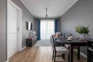 Comfy Apartment Pachońskiego with Parking in Krakow by Renters