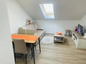 Apartman Jela Srebrno jezero - Ostrovo