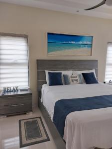 PYRAMID JOY, 2 Bedroom Villa, Ocho Rios, Jamaica