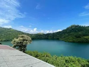 Blue Waters Edge Hotel - Mailapitiya