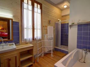 Maisons de vacances Gite Le Bessat, 4 pieces, 6 personnes - FR-1-496-24 : photos des chambres