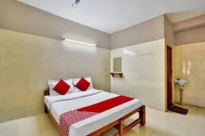 RK RESIDENCY INN - Tinnanūr