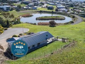 Lake & Reserve Front Bird Haven - 3BR - Waitpinga