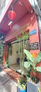 The Alley Saigon Hotel