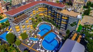 Senza Grand Santana Hotel - Ultra All Inclusive - 卡吉柯克