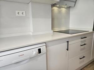 1A102 Moderno y amplio apartamento by R2R Consulting