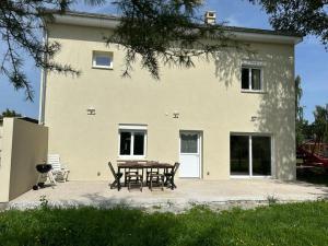 Maison tout confort dans la nature à côté de Disneyland Paris