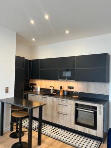 Appartements Le Royal XIX Dinard vue mer luxe : photos des chambres