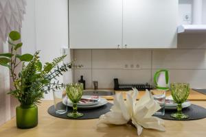 Budapest Holidays Chic