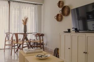 LE LINDOS T2 PROCHE PLAGES