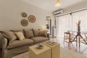 LE LINDOS T2 PROCHE PLAGES